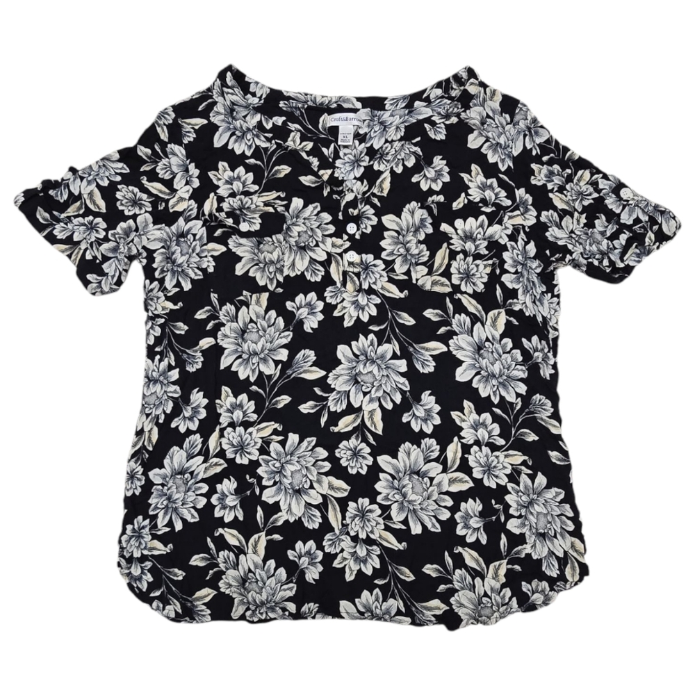 Croft And Barrow Stretch Blouse Top XL Black Flowers 2 Front Pockets Buttons